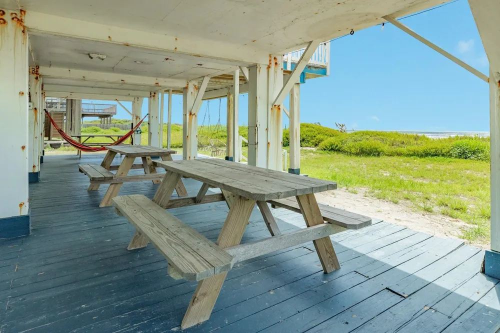 23114 Gulf Drive Galveston, TX 77554
