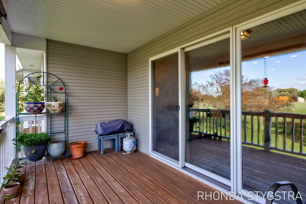 4732 Charleston Court Holland, MI 49423