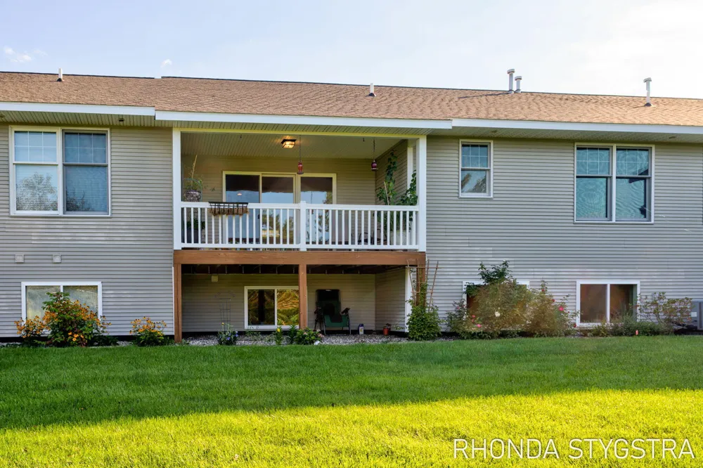 4732 Charleston Court Holland, MI 49423