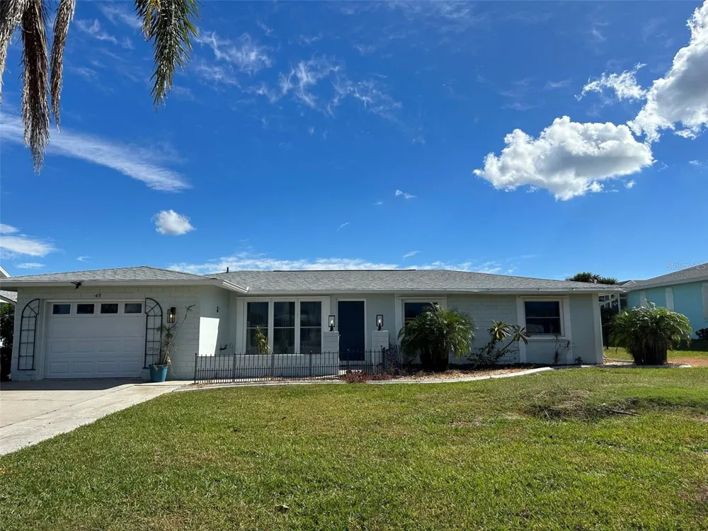45 OAKLAND HILLS COURT Rotonda West, FL 33947