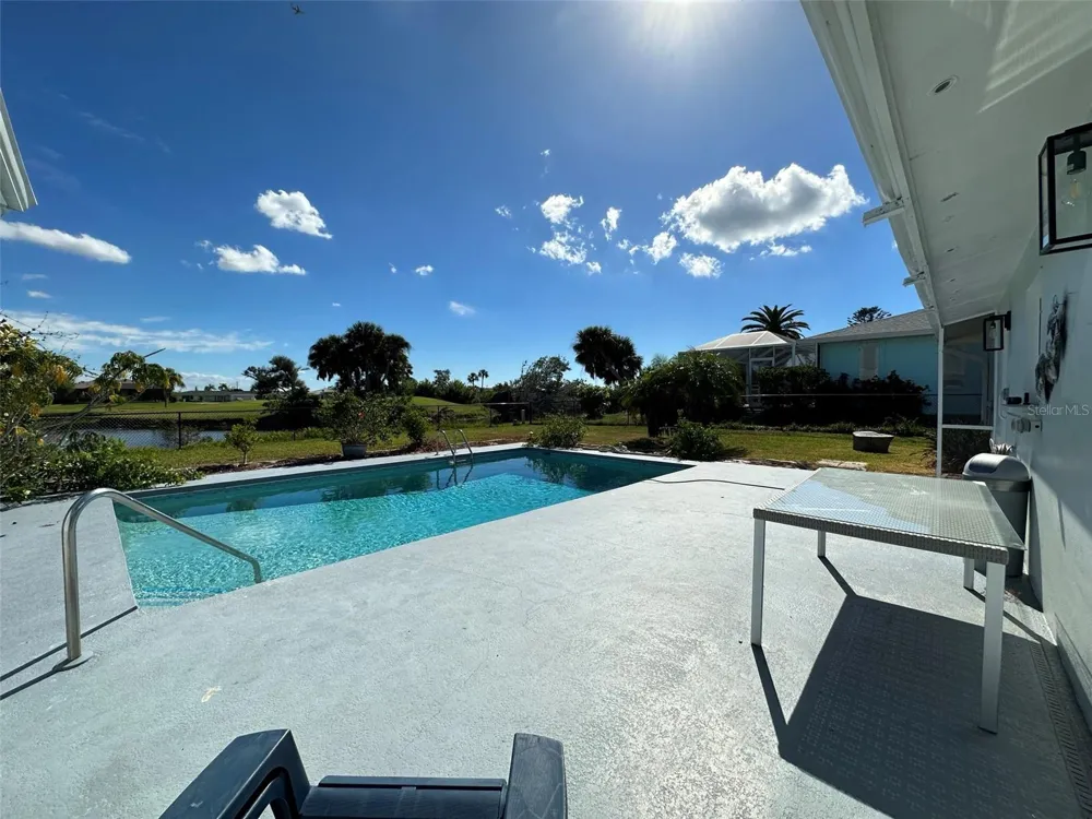 45 OAKLAND HILLS COURT Rotonda West, FL 33947