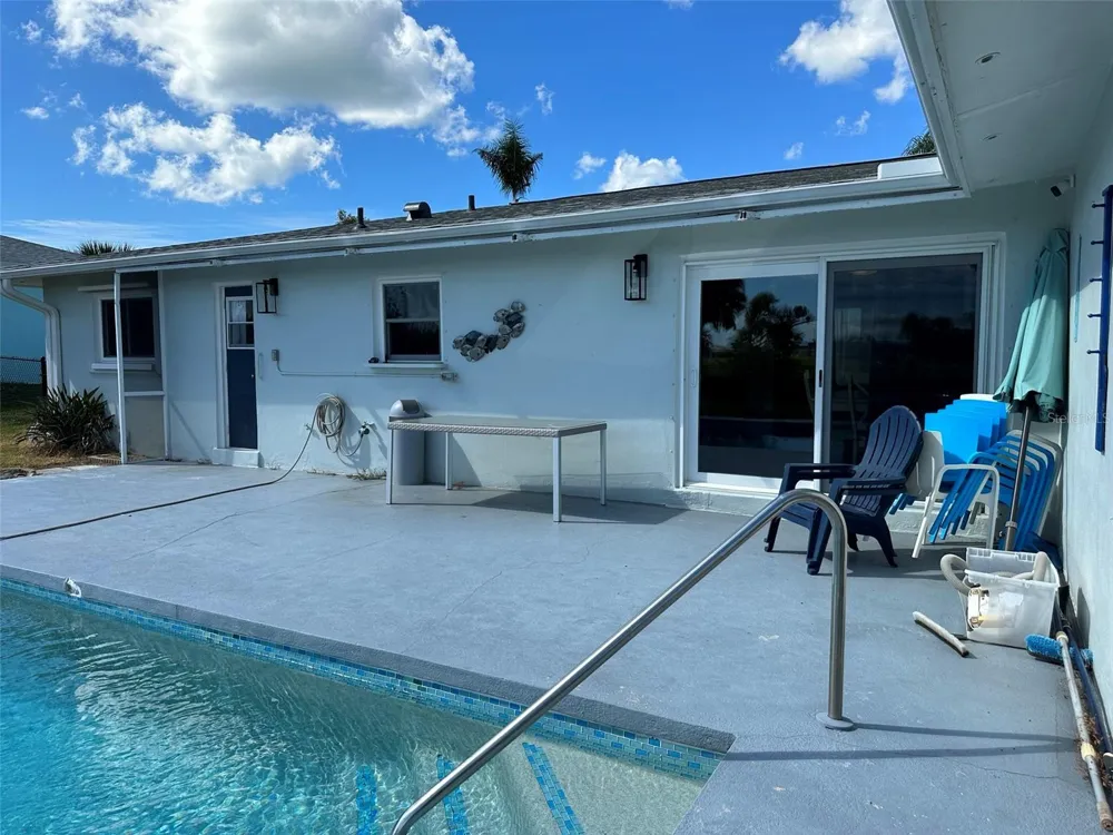 45 OAKLAND HILLS COURT Rotonda West, FL 33947