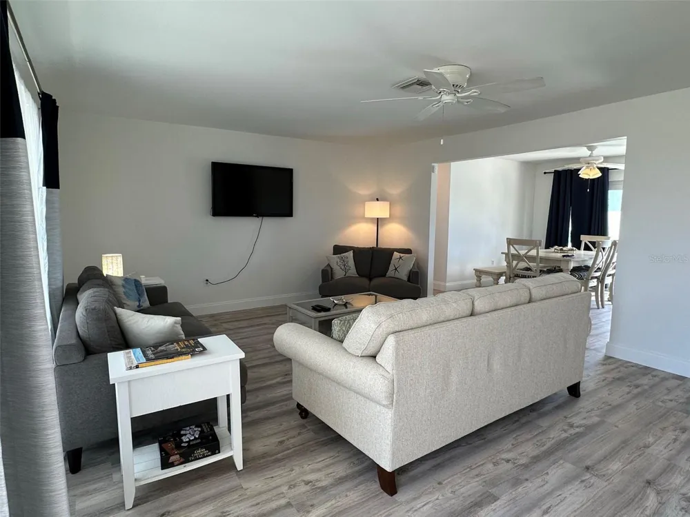 45 OAKLAND HILLS COURT Rotonda West, FL 33947