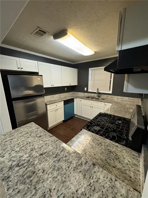 201 Augusta Drive SE