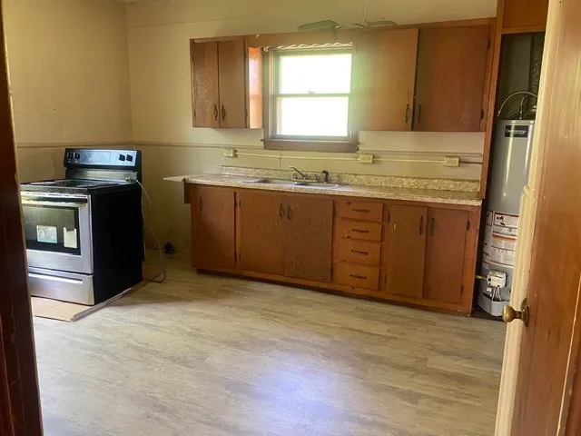 614 2nd Street Kerens, TX 75144