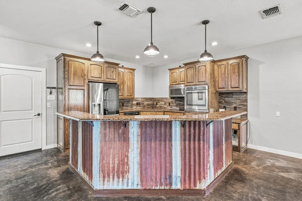 1001 Marigold Court Granbury, TX 76049