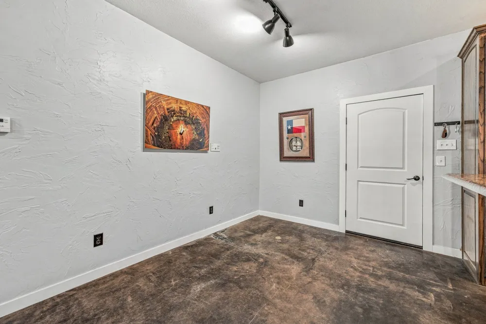 1001 Marigold Court Granbury, TX 76049
