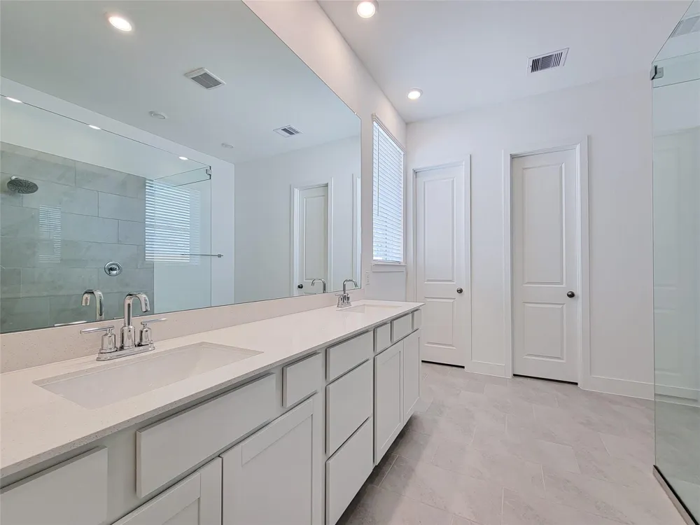 22282 Junction Peak Porter, TX 77365