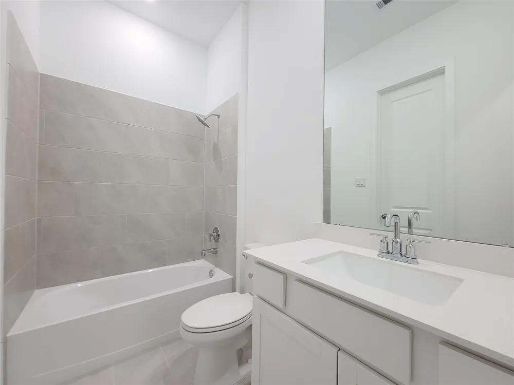 22282 Junction Peak Porter, TX 77365
