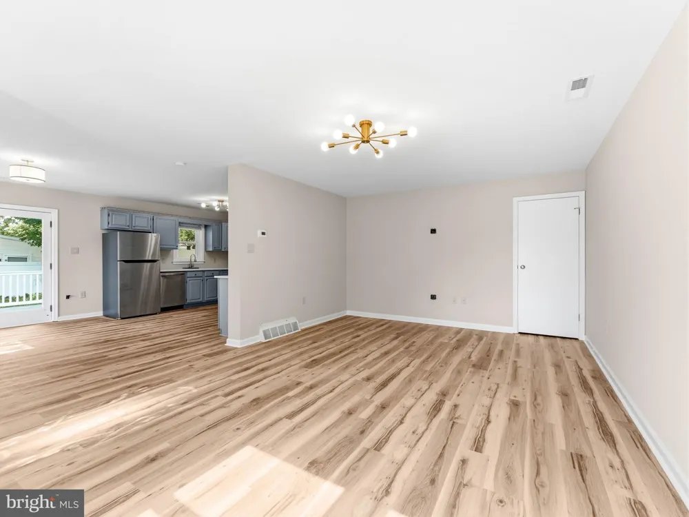 107 S WILLOW STREET Landisville, NJ 08326