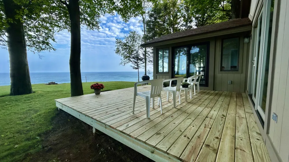 1196 Cherry Drive South Haven, MI 49090