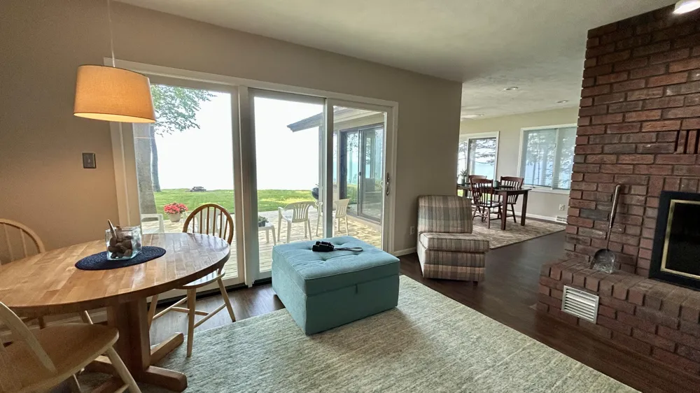 1196 Cherry Drive South Haven, MI 49090
