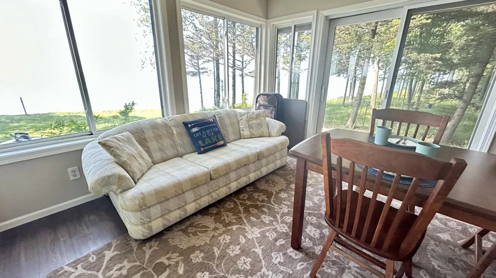 1196 Cherry Drive South Haven, MI 49090