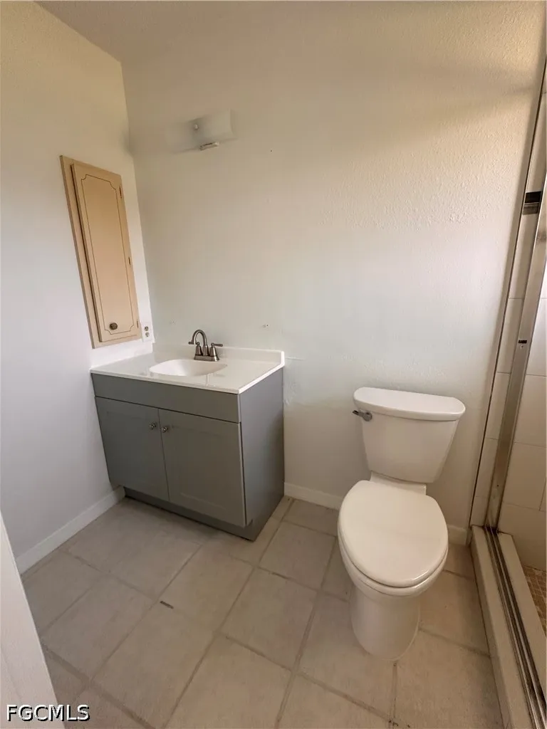 Vincennes Court #103 Cape Coral, FL 33904