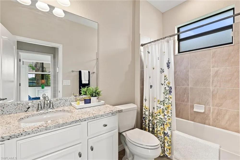 19543 Deming Lane Estero, FL 33928