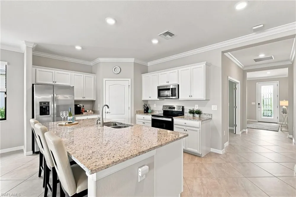 19543 Deming Lane Estero, FL 33928