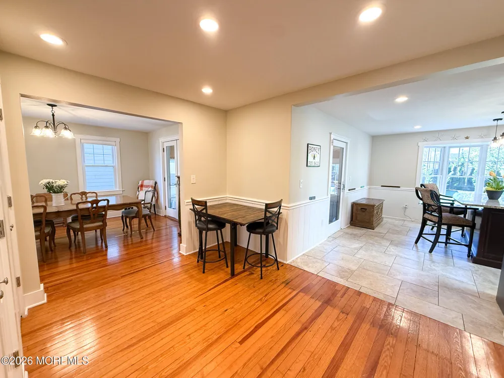 25 Ocean Avenue Manasquan, NJ 08736