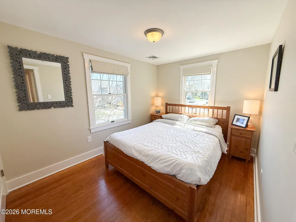25 Ocean Avenue Manasquan, NJ 08736