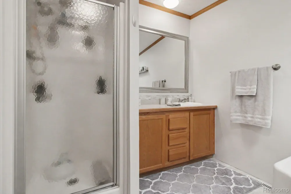 2992 Charing Cross Salem Township, MI 48167