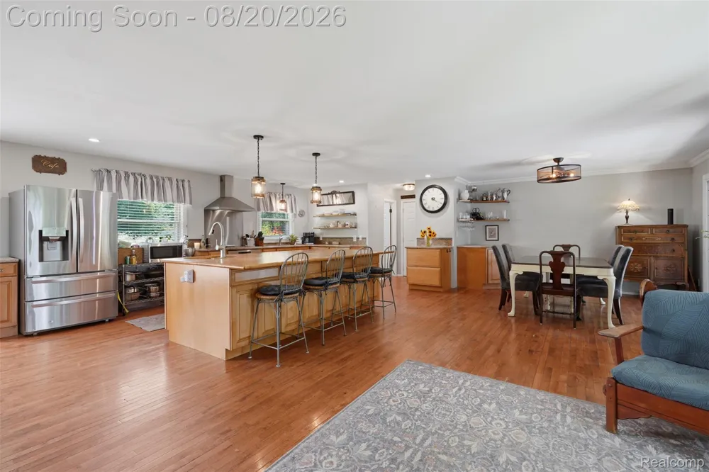 11111 Shadywood Drive Brighton Township, MI 48114