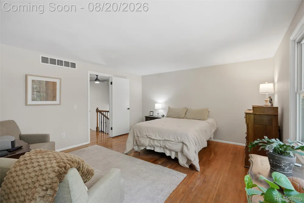 11111 Shadywood Drive Brighton Township, MI 48114
