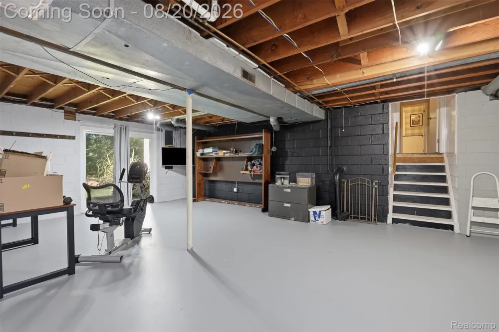 11111 Shadywood Drive Brighton Township, MI 48114