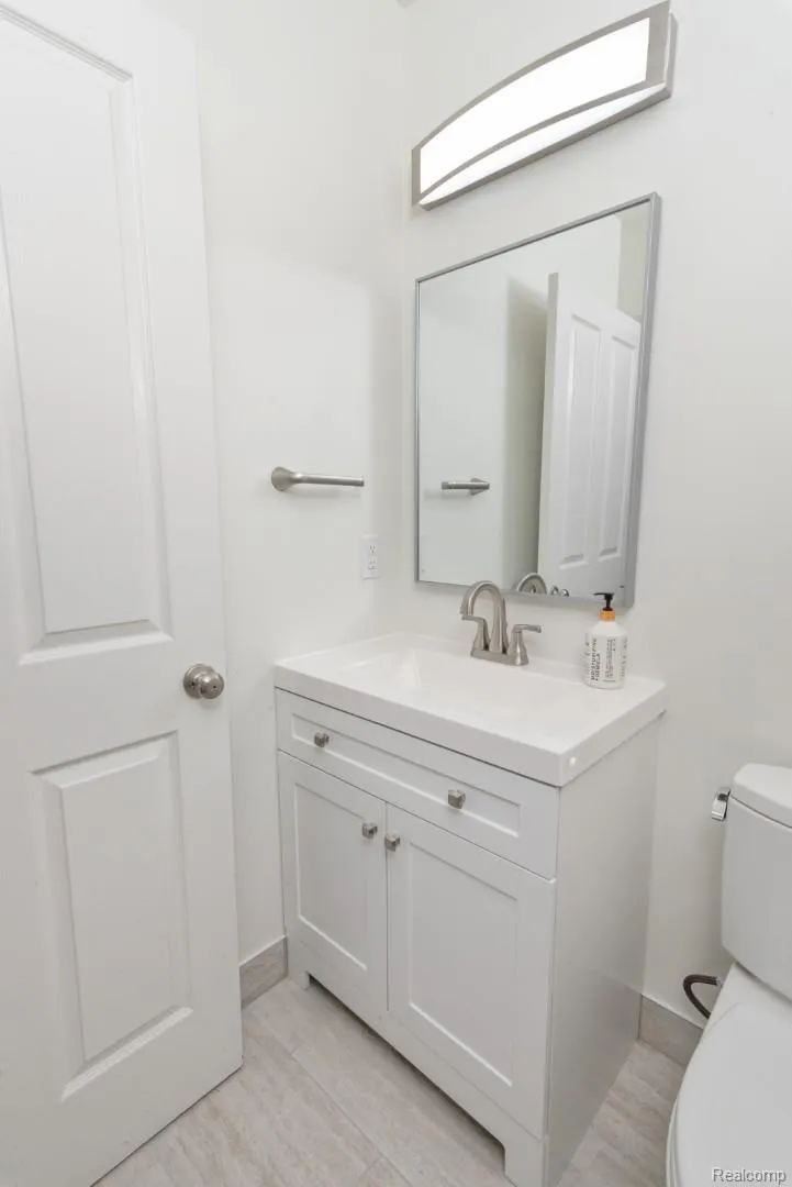 20072 Rodeo Court Southfield City, MI 48075