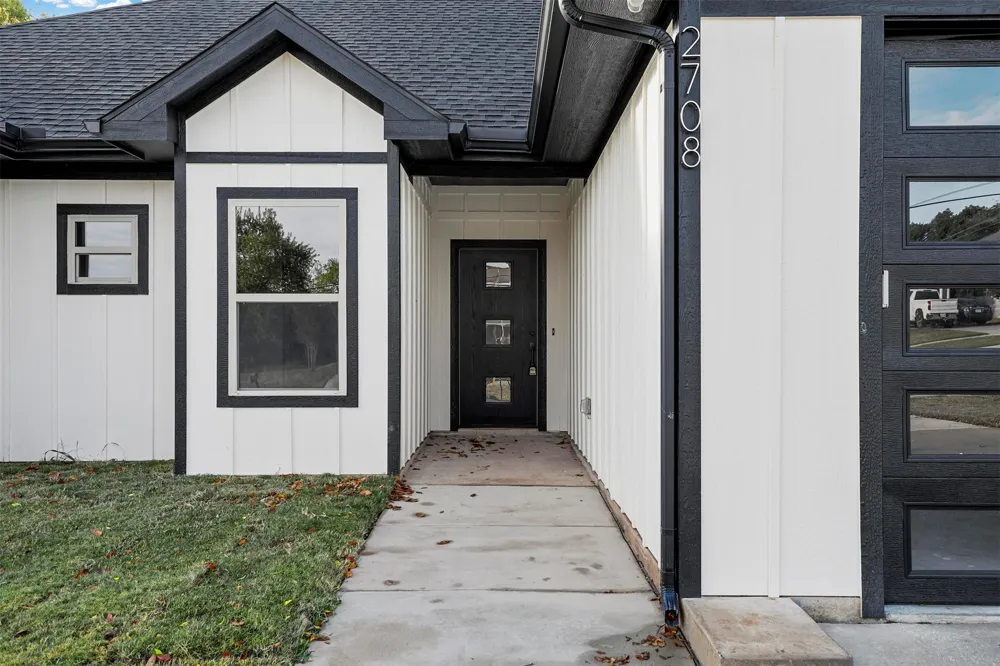 2708 Flora Lane Denison, TX 75020