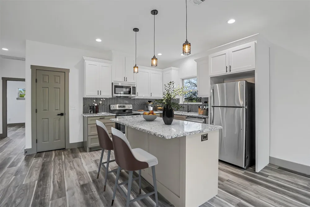 2708 Flora Lane Denison, TX 75020