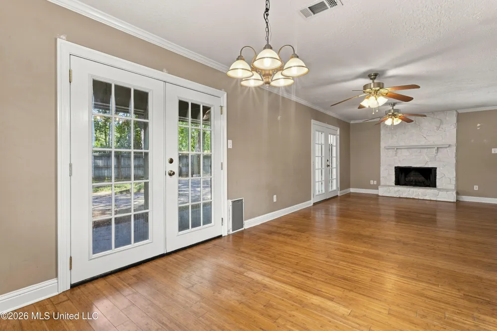 1 Fox Trot Diamondhead, MS 39525