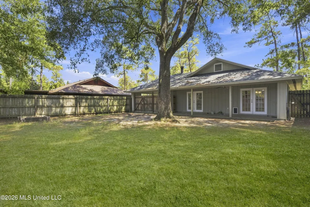 1 Fox Trot Diamondhead, MS 39525