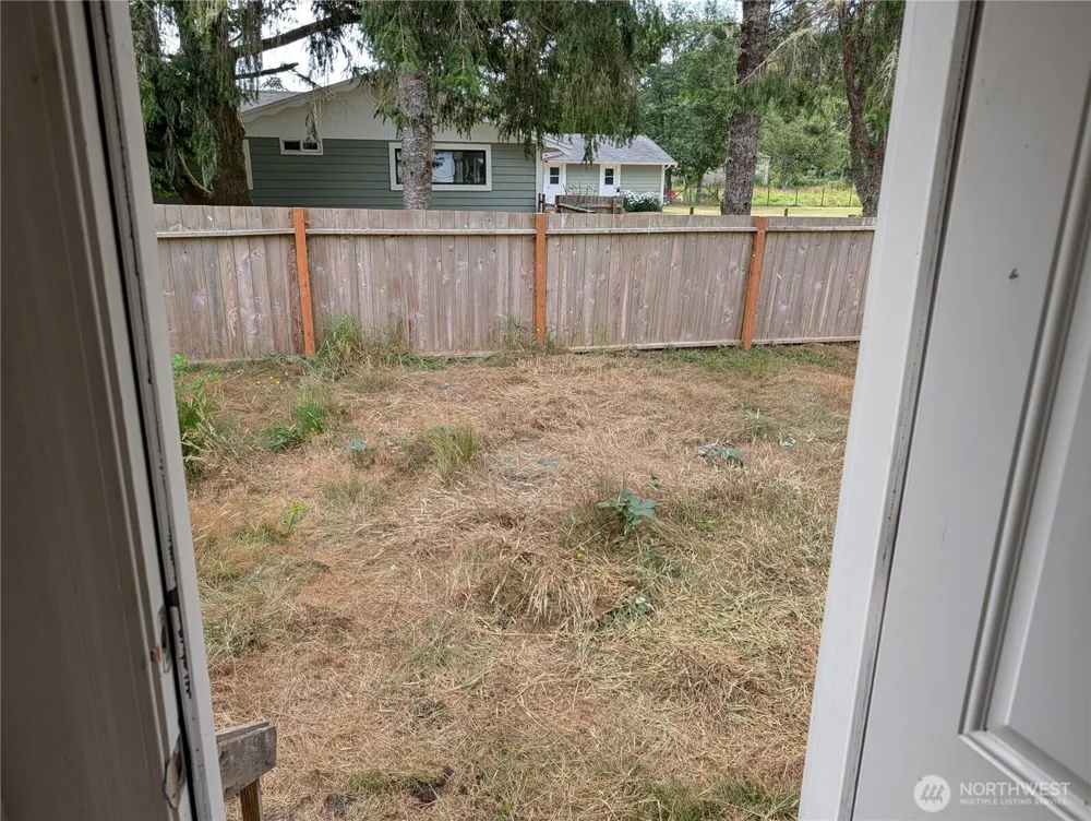 6701 V PLACE Long Beach, WA 98631