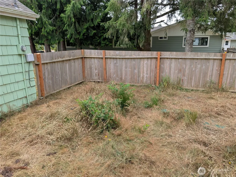6701 V PLACE Long Beach, WA 98631