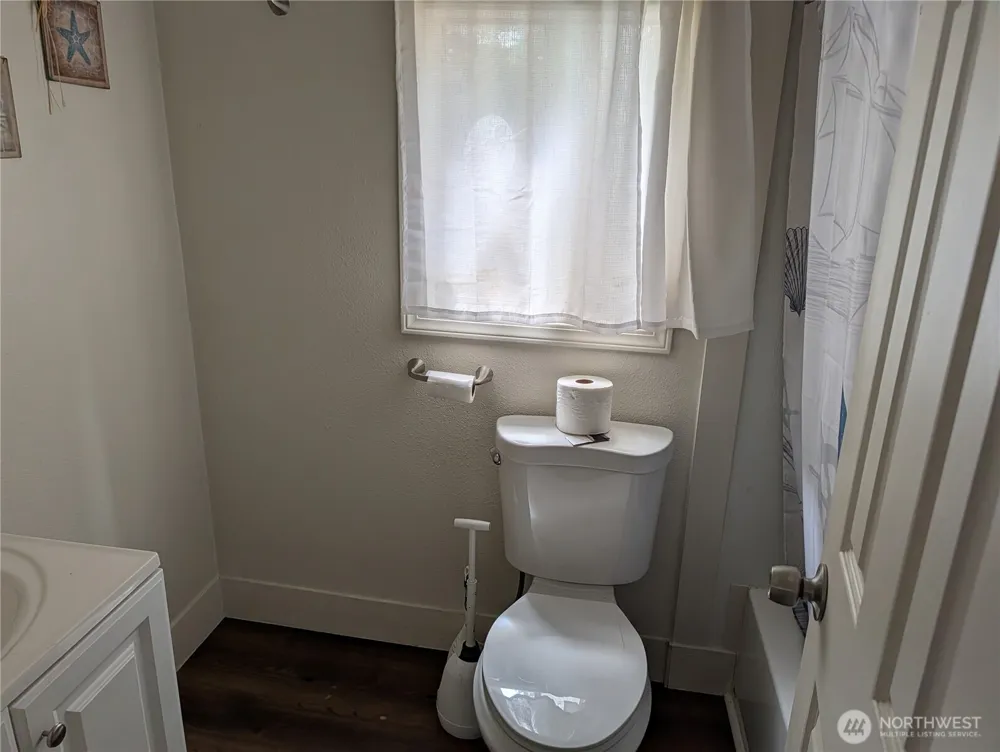 6701 V PLACE Long Beach, WA 98631