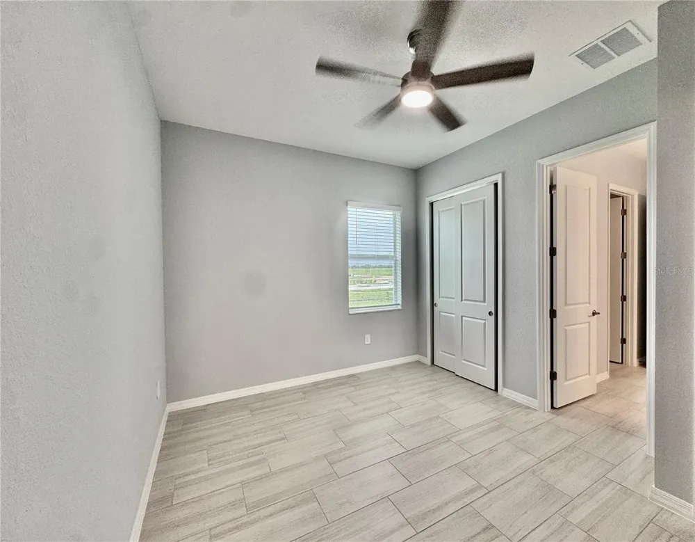 19227 SCALLOP LOOP Lakewood Ranch, FL 34211