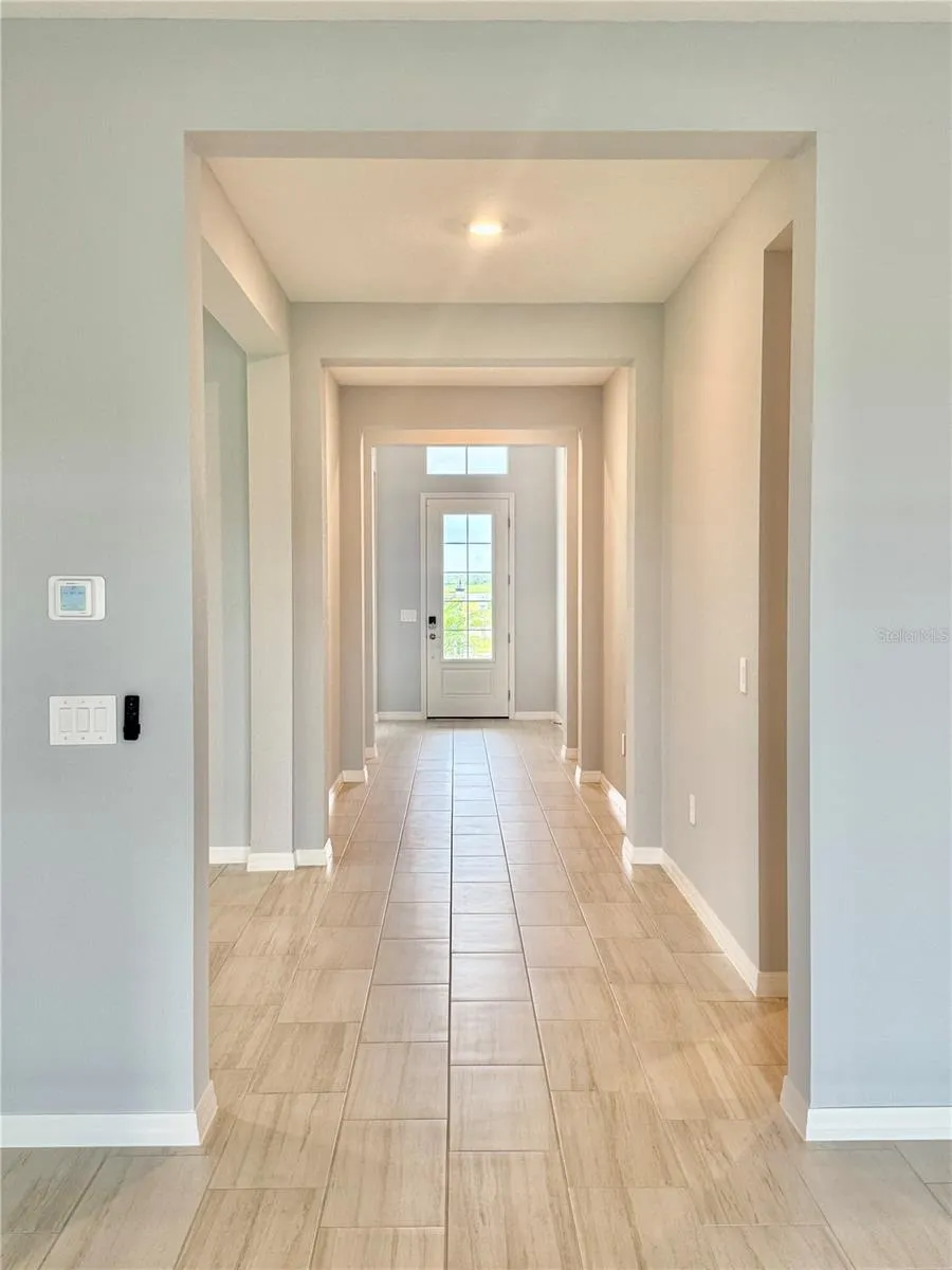 19227 SCALLOP LOOP Lakewood Ranch, FL 34211
