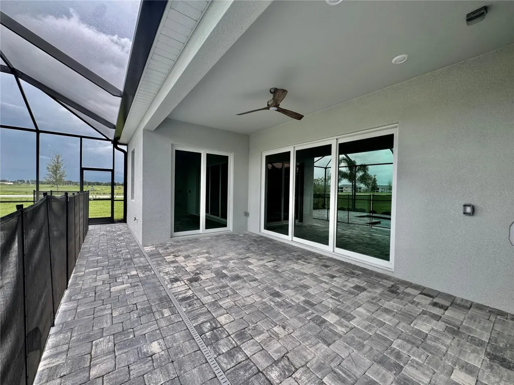 19227 SCALLOP LOOP Lakewood Ranch, FL 34211