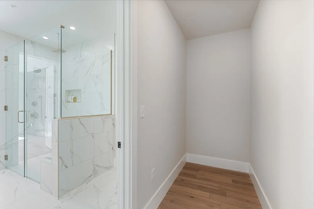 321 31st Ave #111 Nashville, TN 37203