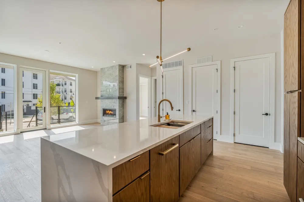 321 31st Ave #111 Nashville, TN 37203