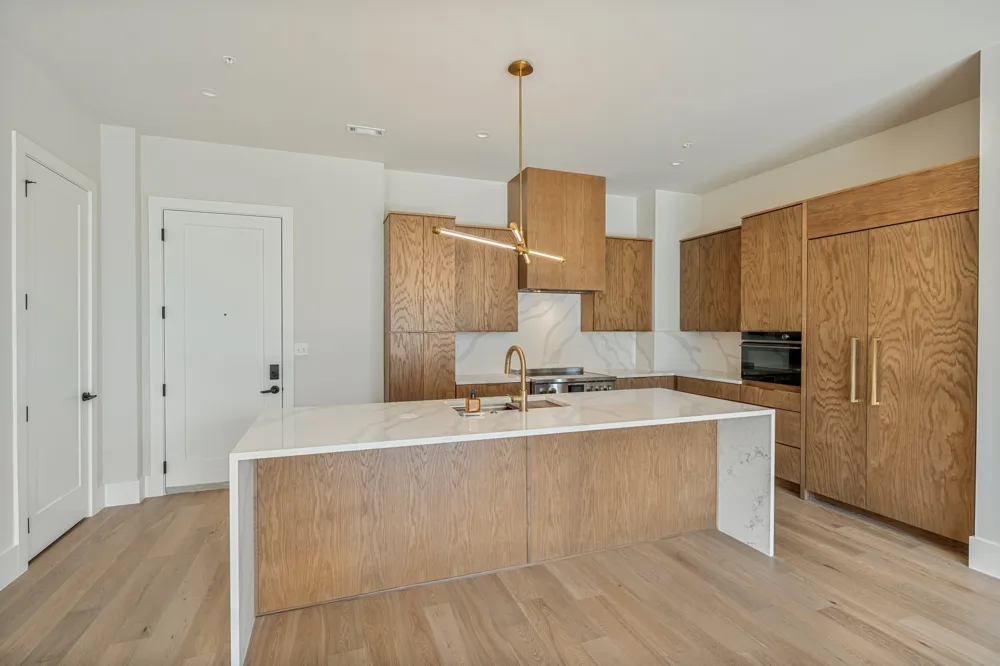 321 31st Ave #111 Nashville, TN 37203