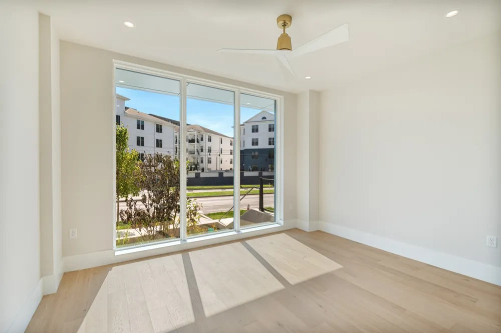 321 31st Ave #111 Nashville, TN 37203