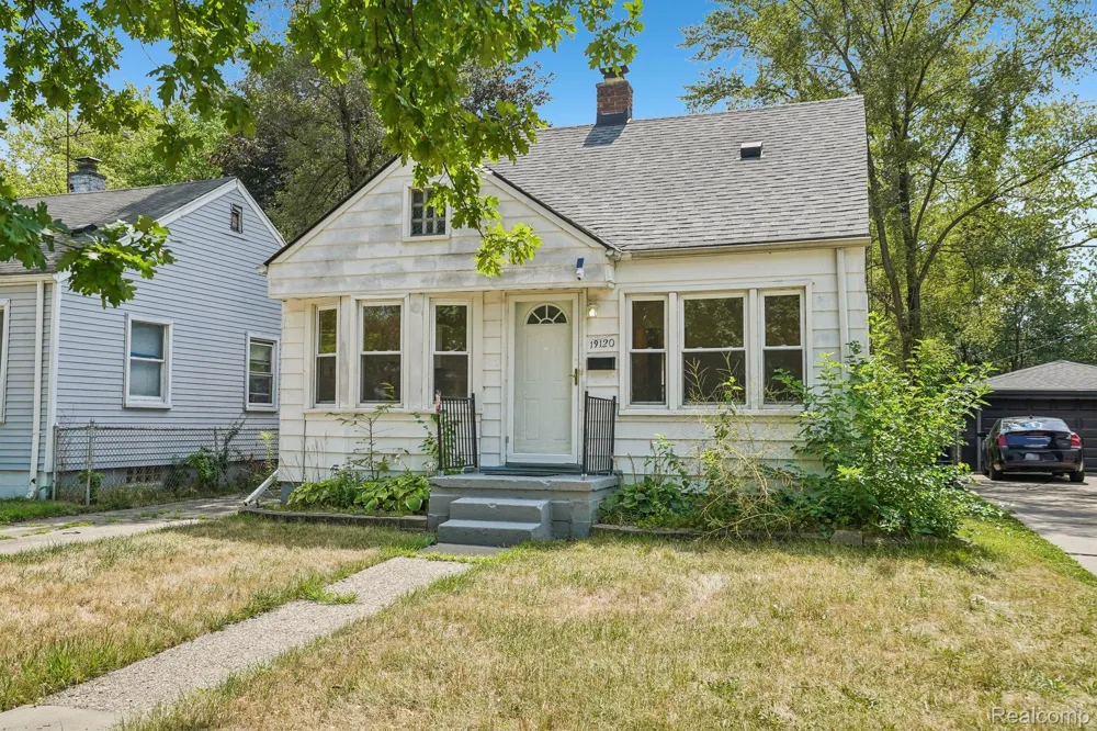 19120 Woodside Street Harper Woods City, MI 48225