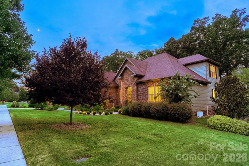 8701 Whitehawk Hill Road Waxhaw, NC 28173