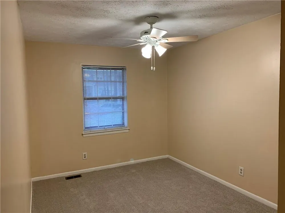 1235 Riverside Drive #H1 Gainesville, GA 30501
