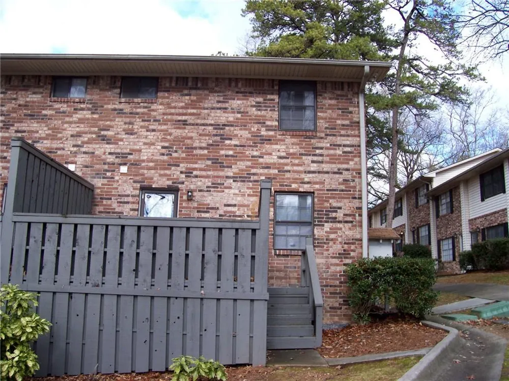 1235 Riverside Drive #H1 Gainesville, GA 30501