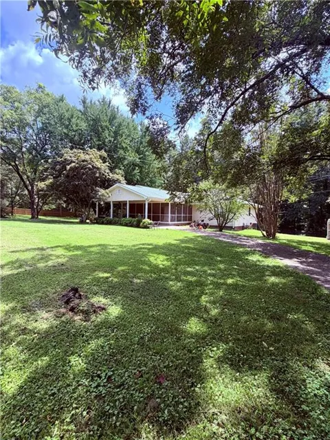 7447 Old Cornelia Highway