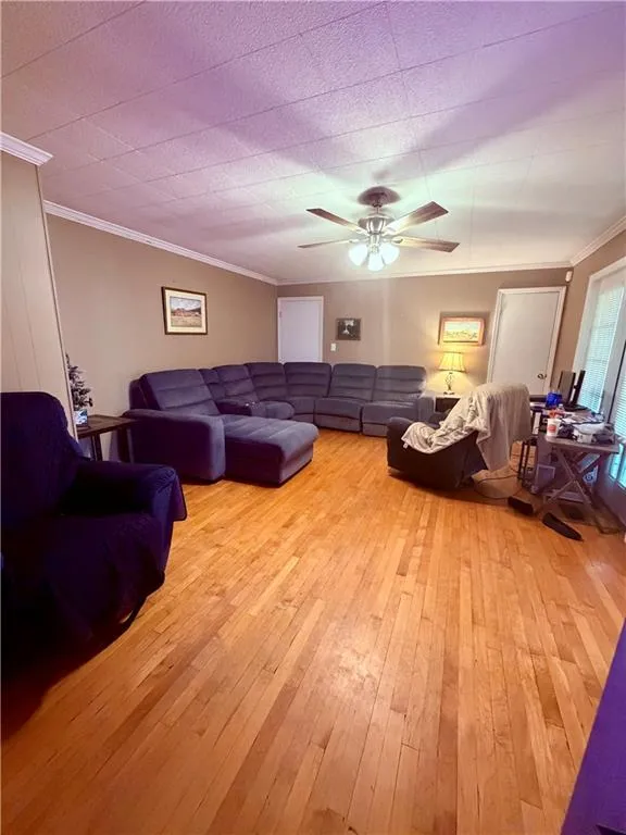 7447 Old Cornelia Highway Alto, GA 30510