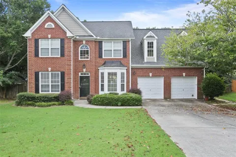 2643 WHISPERING PINES DRIVE