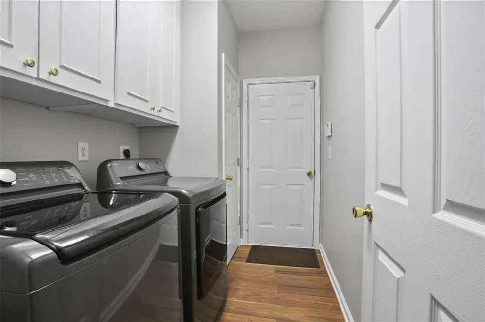 2643 WHISPERING PINES DRIVE Grayson, GA 30017