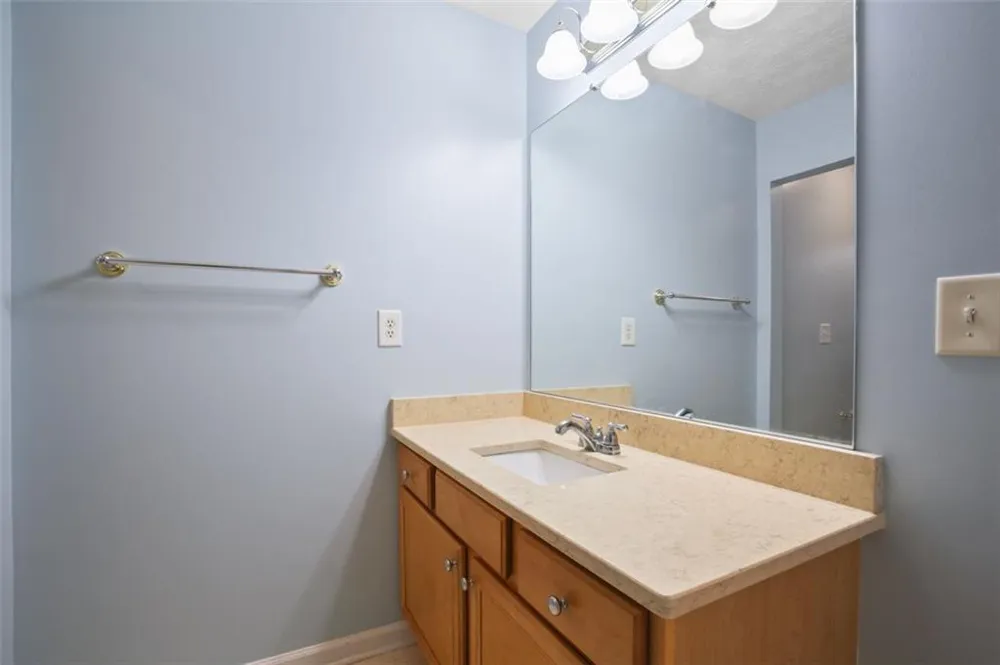 2643 WHISPERING PINES DRIVE Grayson, GA 30017